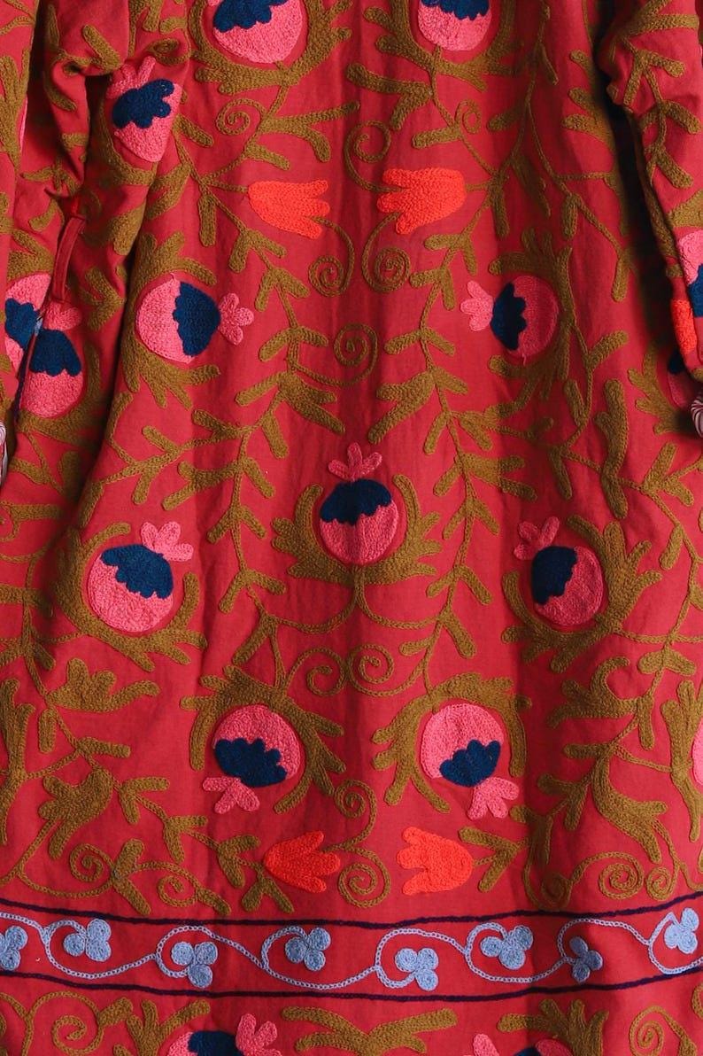 Handmade Suzani Kimono Jacket: Embroidered Silk & Cotton Bohozani