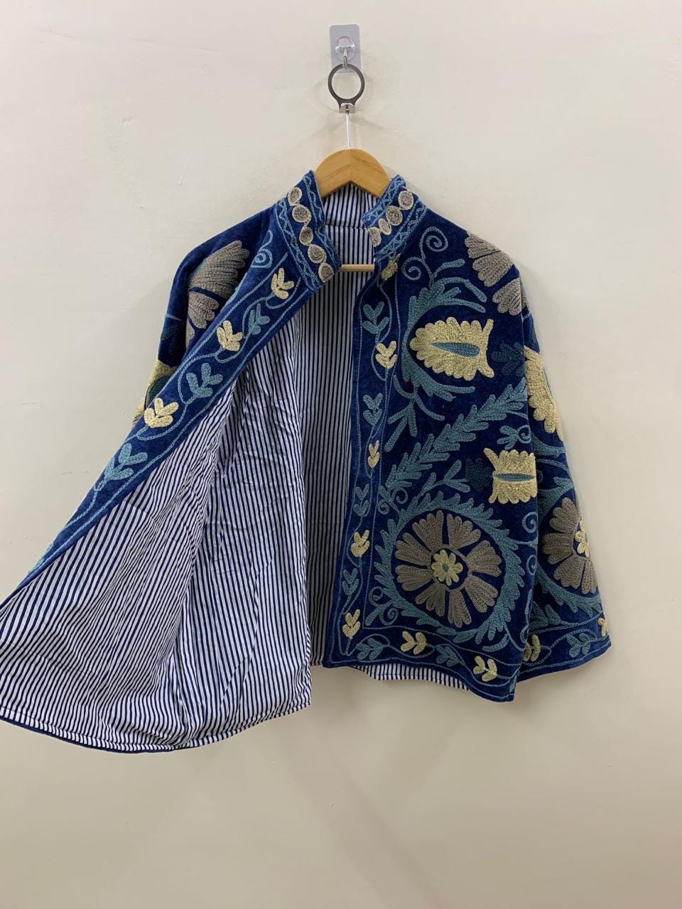 Antique Blue Color Velvet Suzani Jacket – Hand-Embroidered Boho Ethnic Kimono Outerwear Bohozani
