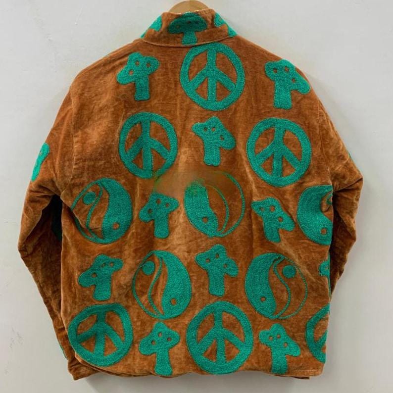 Embroidered Velvet Cropped Jacket | Boho Festival Outerwear Bohozani