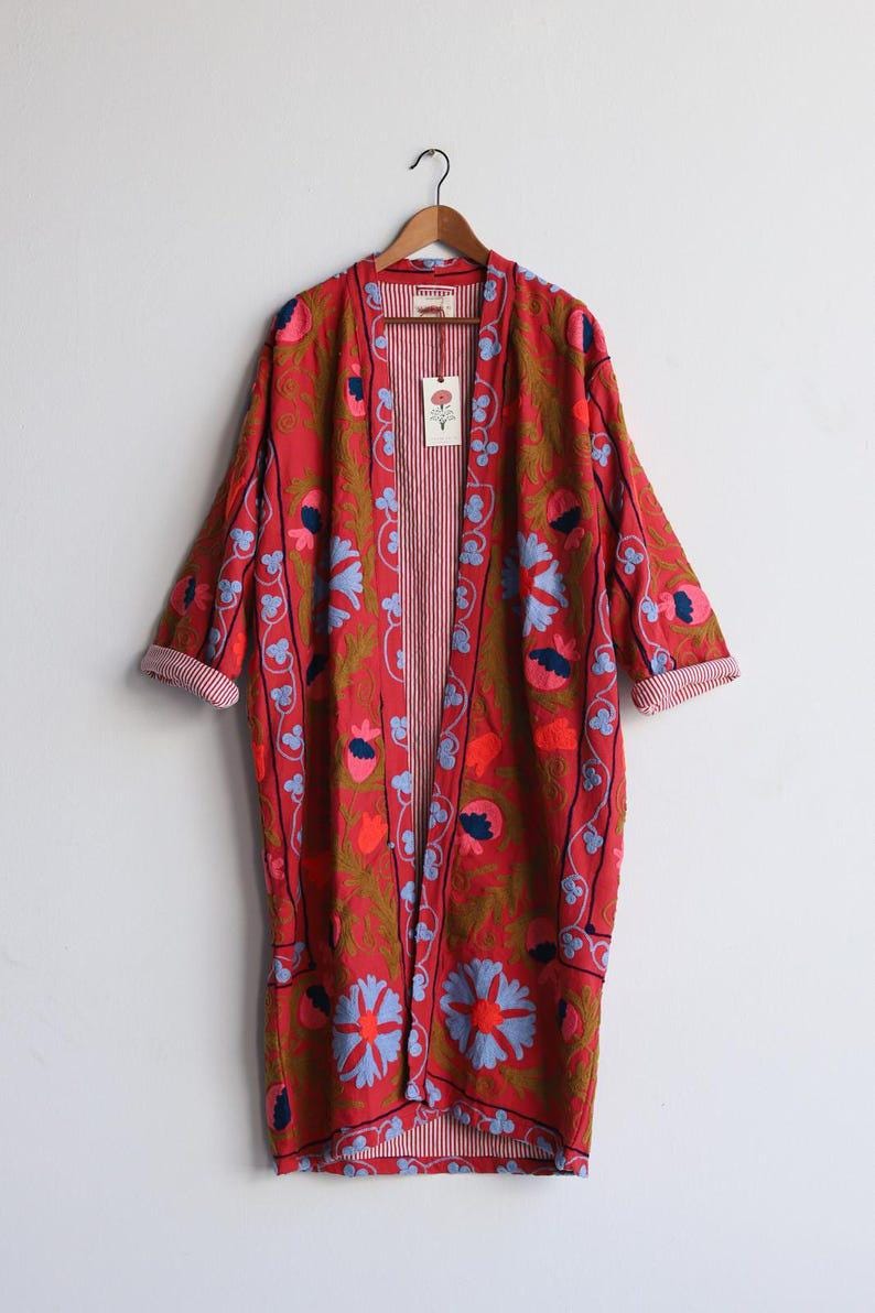 Handmade Suzani Kimono Jacket: Embroidered Silk & Cotton Bohozani