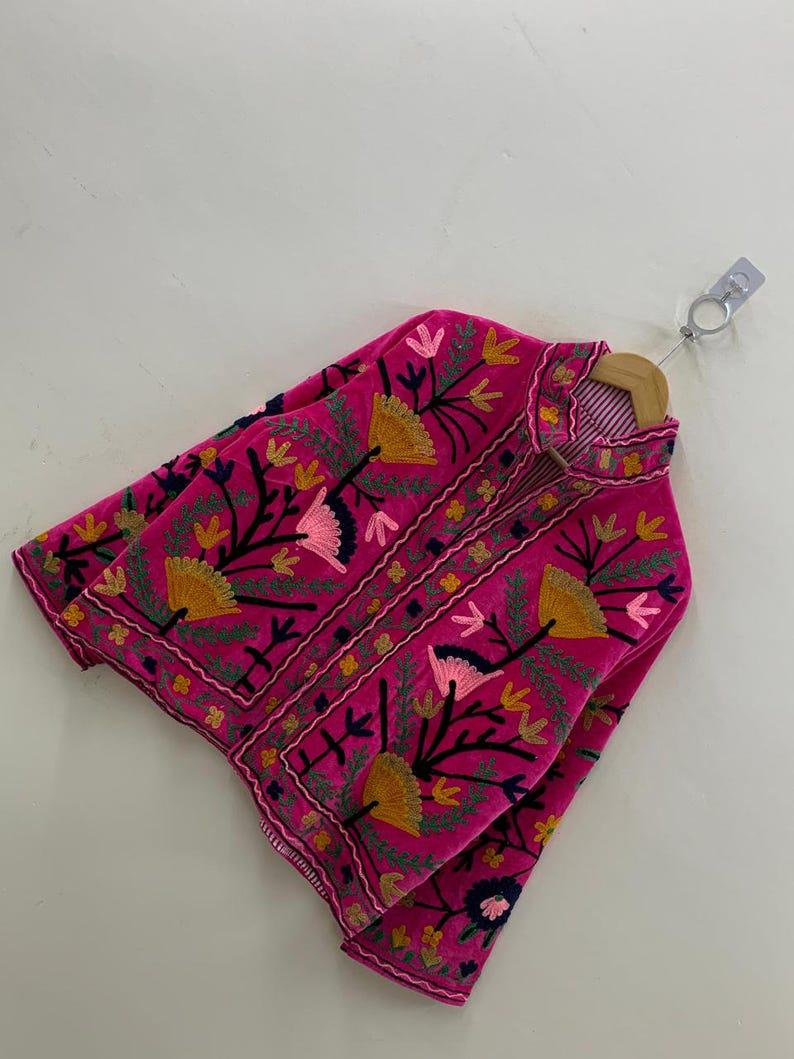 Vintage Velvet Suzani Jacket – Hand-Embroidered Boho Ethnic Kimono Outerwear Bohozani