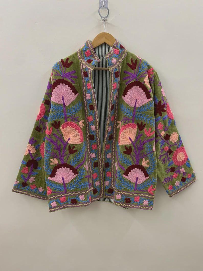 Antique Handmade Velvet Suzani Jacket – Hand-Embroidered Boho Ethnic Kimono Outerwear Bohozani