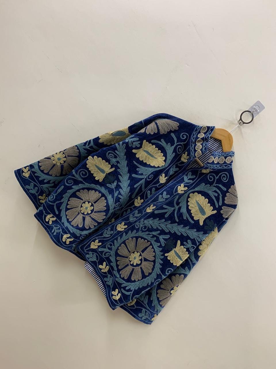Antique Blue Color Velvet Suzani Jacket – Hand-Embroidered Boho Ethnic Kimono Outerwear Bohozani