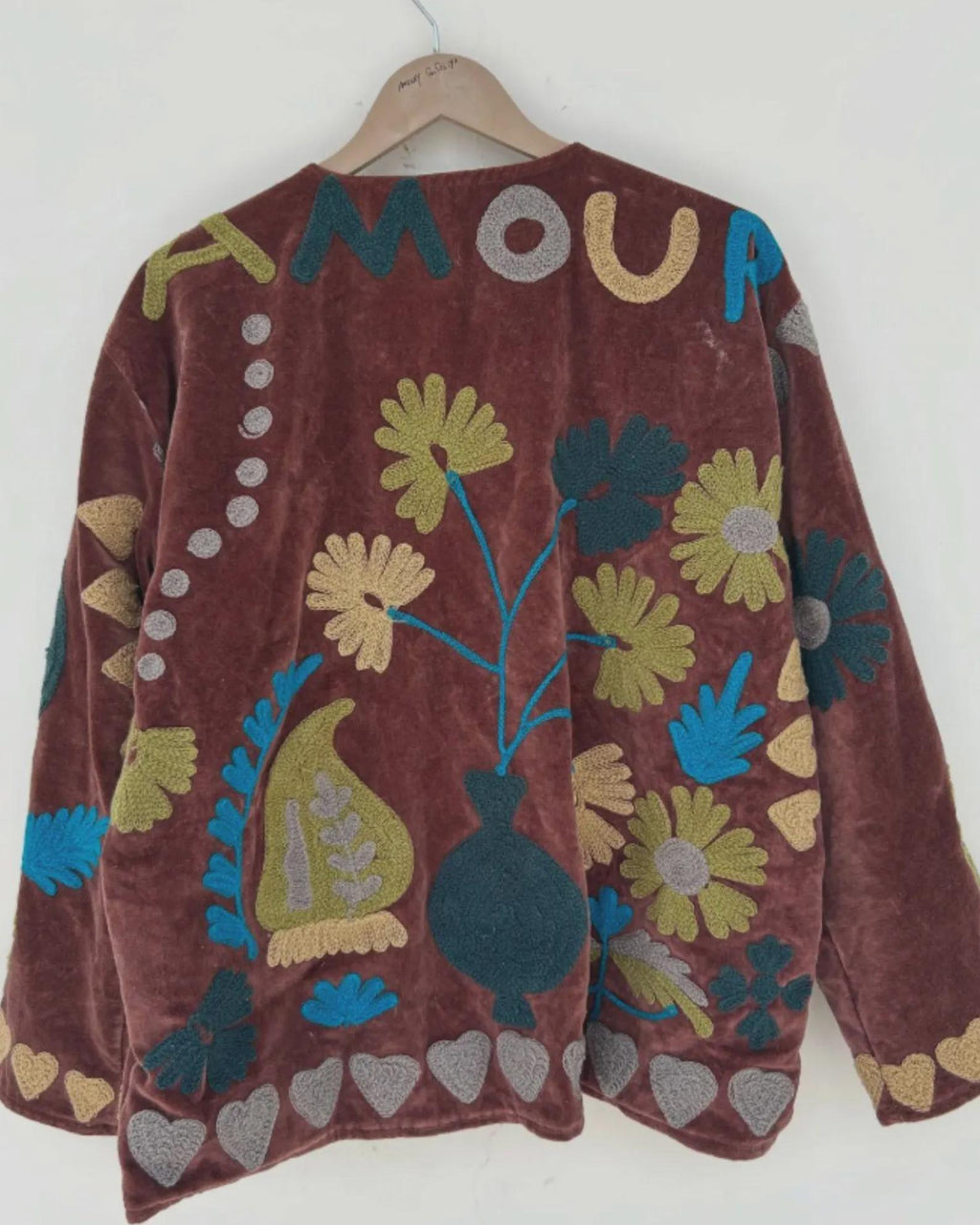 Coachella Festival Style Girl Jean Jacket, The Back is Decorated with Embroidered Rose Flower Patterns Bohozani