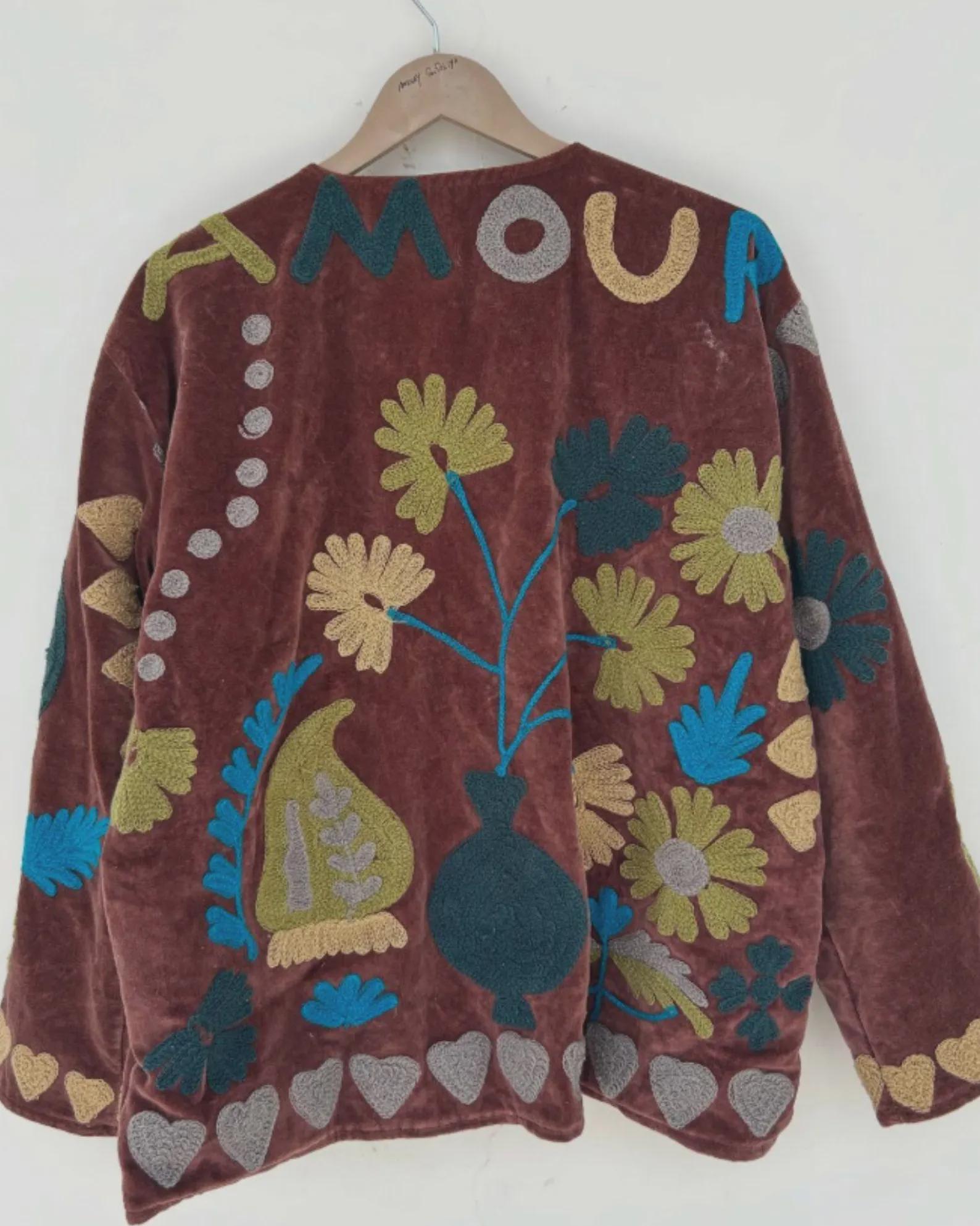 Coachella Festival Style Girl Jean Jacket, The Back is Decorated with Embroidered Rose Flower Patterns Bohozani