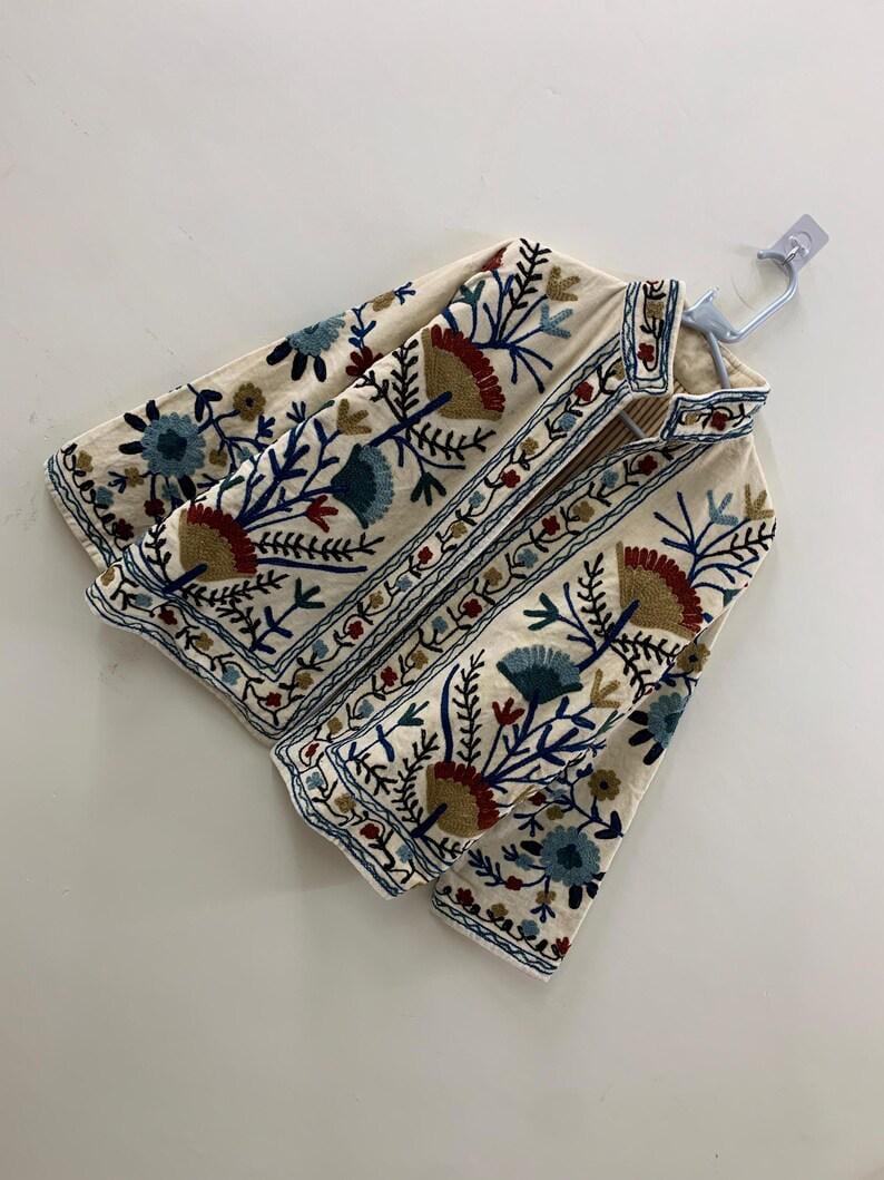 White Velvet Suzani Jacket – Hand-Embroidered Boho Ethnic Kimono Outerwear Bohozani