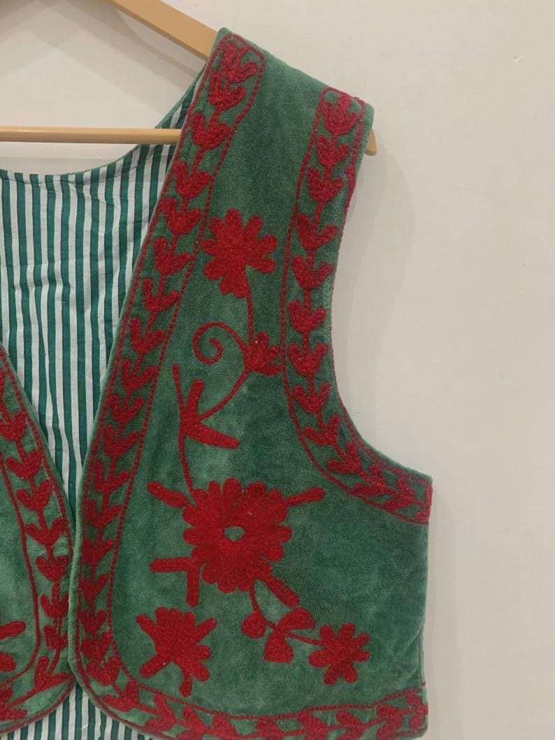 Green Suzani Velvet Vest | Hand-Embroidered Floral Sleeveless Jacket | Vintage-Inspired Festival & Statement Layer | Ethnic Waistcoat Bohozani